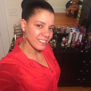 Meet your Posher, Ana paula